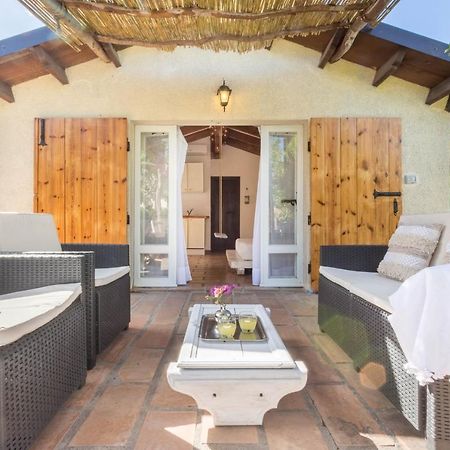 Deppy Cottage Porto Columbu - Perd'E Sali Dış mekan fotoğraf